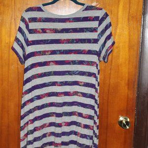 LuLaRoe Retiring Carly Swing Dress